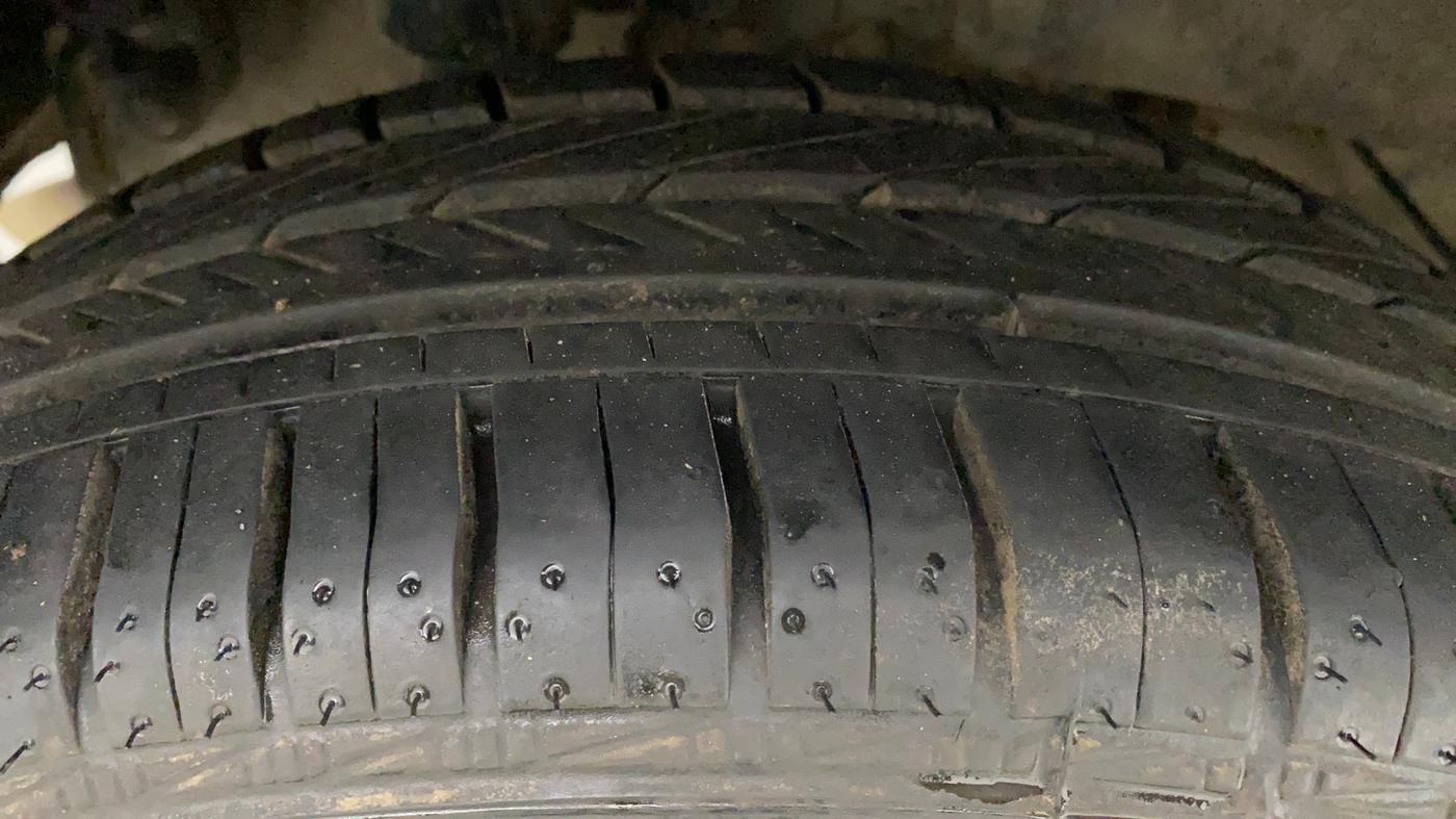 2018 Mahindra KUV 100 NXT K6+ D 6 STR, Diesel, Manual, 63,935 km, Right Rear Tyre Tread