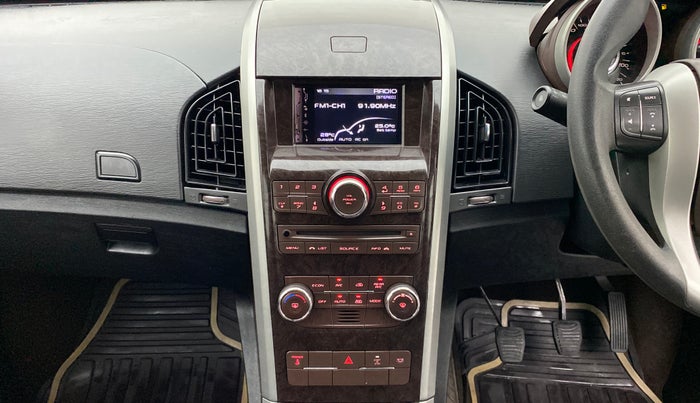 2015 Mahindra XUV500 W6 4X2, Diesel, Manual, 70,903 km, Air Conditioner