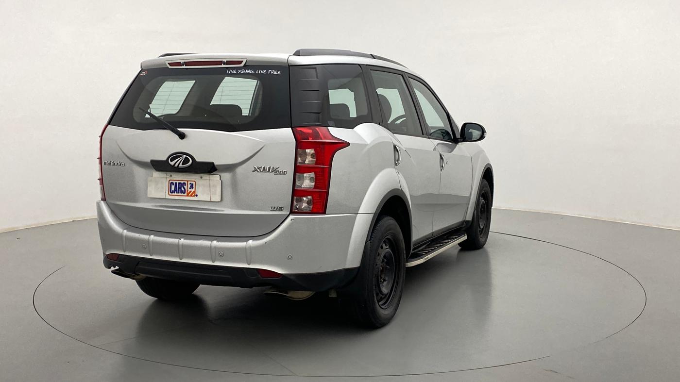 2015 Mahindra XUV500 W6 4X2, Diesel, Manual, 70,903 km, Right Back Diagonal