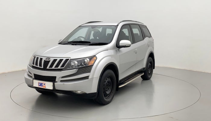2015 Mahindra XUV500 W6 4X2, Diesel, Manual, 70,903 km, Left Front Diagonal