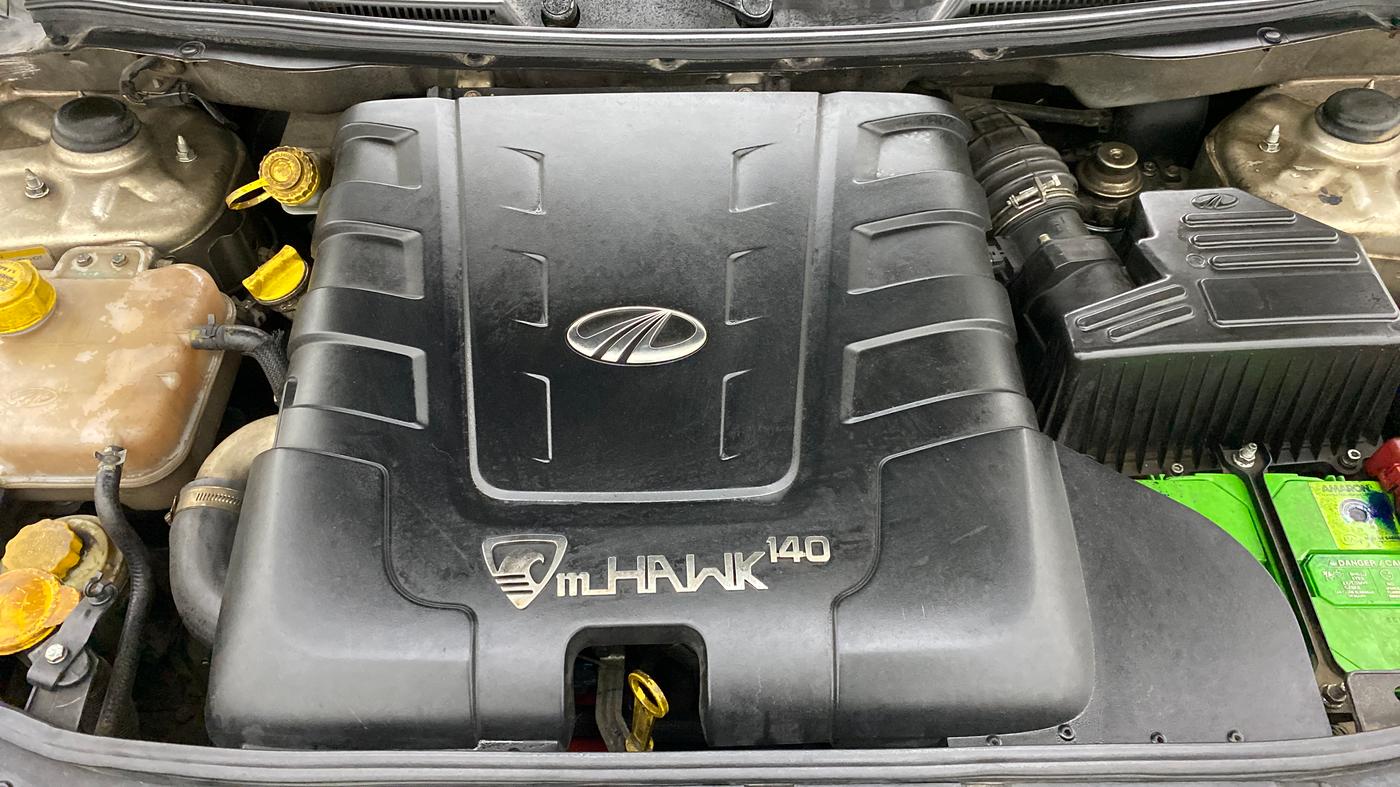 2015 Mahindra XUV500 W6 4X2, Diesel, Manual, 70,903 km, Open Bonet
