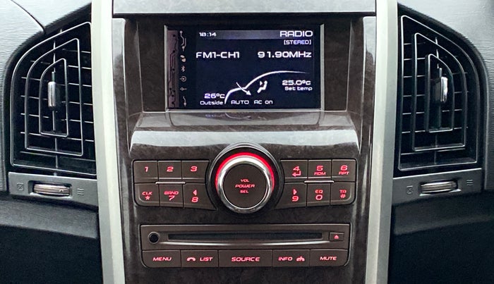 2015 Mahindra XUV500 W6 4X2, Diesel, Manual, 70,903 km, Infotainment System