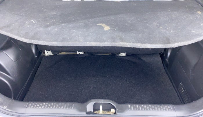 2019 Maruti Swift LXI, Petrol, Manual, 17,212 km, Boot Inside