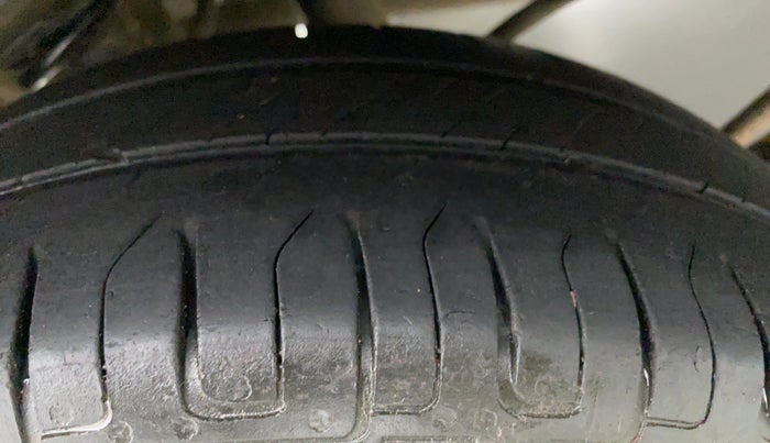 2017 Maruti Alto K10 VXI P, Petrol, Manual, 41,475 km, Right Rear Tyre Tread