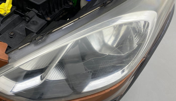 2018 Ford FREESTYLE TREND 1.5 DIESEL, Diesel, Manual, 76,949 km, Left headlight - Minor scratches