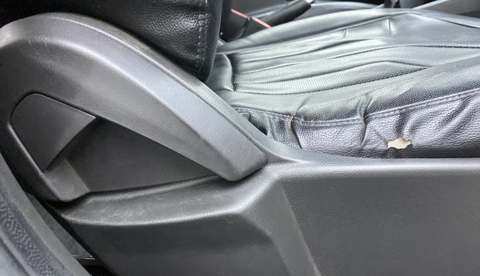 2018 Ford FREESTYLE TREND 1.5 DIESEL, Diesel, Manual, 76,949 km, Driver Side Adjustment Panel