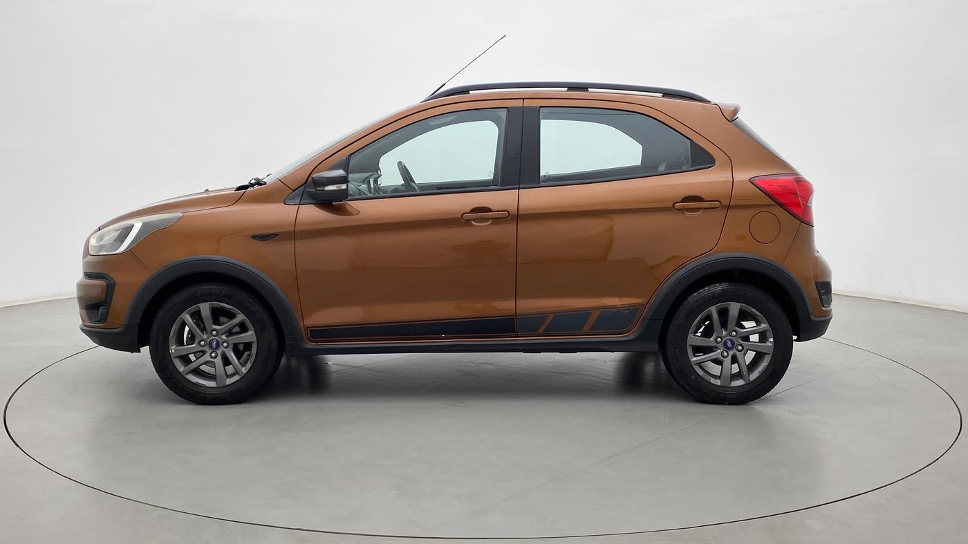 2018 Ford FREESTYLE TREND 1.5 DIESEL, Diesel, Manual, 76,949 km, Left Side