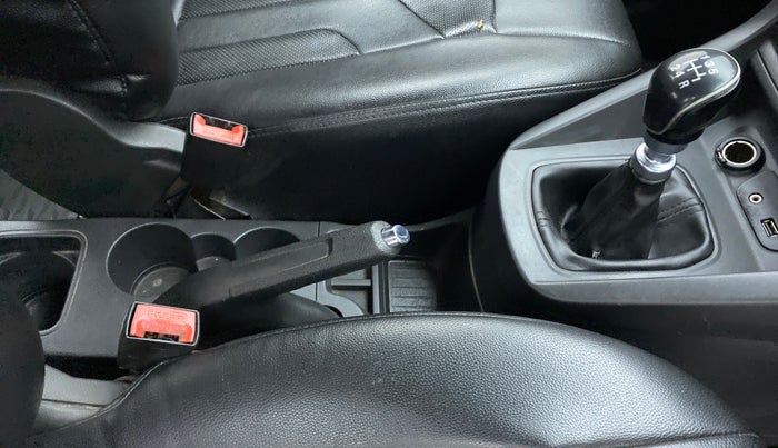 2018 Ford FREESTYLE TREND 1.5 DIESEL, Diesel, Manual, 76,949 km, Gear Lever