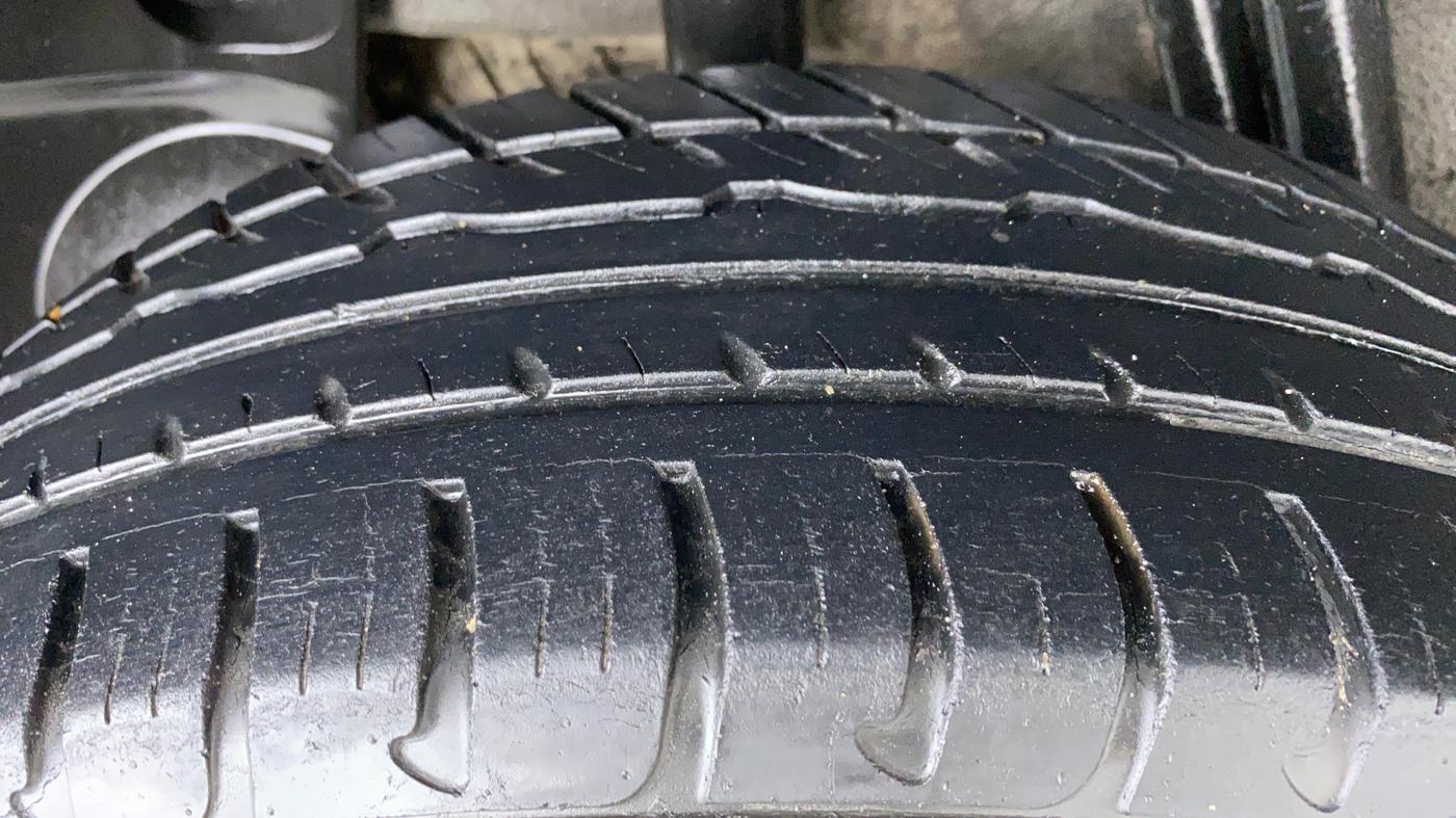 2016 Nissan Terrano XL P, Petrol, Manual, 69,508 km, Right Rear Tyre Tread