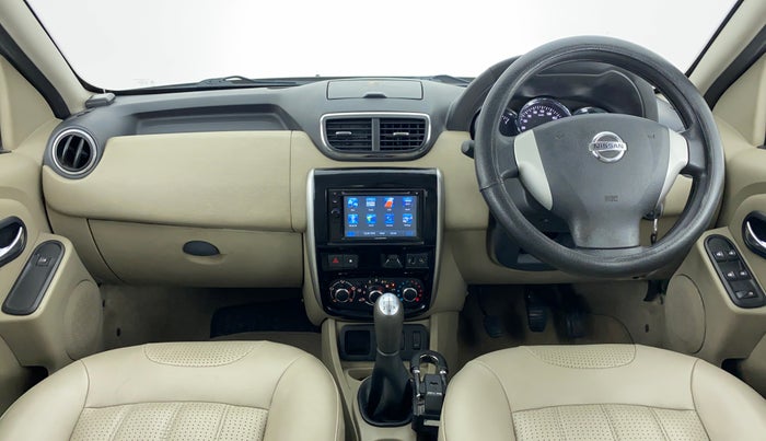 2016 Nissan Terrano XL P, Petrol, Manual, 69,508 km, Dashboard