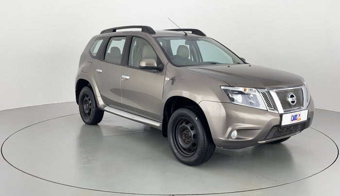 2016 Nissan Terrano XL P, Petrol, Manual, 69,508 km, Right Front Diagonal