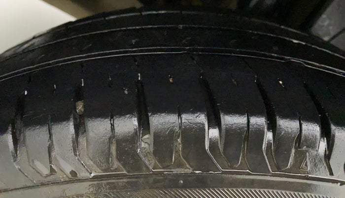 2018 Maruti Dzire ZXI Plus, Petrol, Manual, 42,961 km, Right Rear Tyre Tread