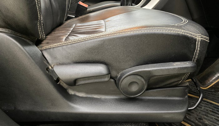 2015 Maruti S Cross ZETA 1.3, Diesel, Manual, 20,896 km, Driver Side Adjustment Panel