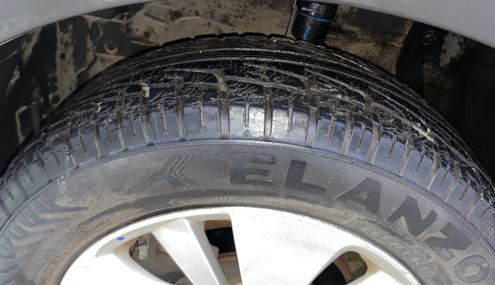 2015 Maruti S Cross ZETA 1.3, Diesel, Manual, 20,896 km, Left Front Tyre Tread