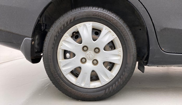 2013 Honda Amaze 1.2L I-VTEC S, Petrol, Manual, 62,540 km, Right Rear Wheel