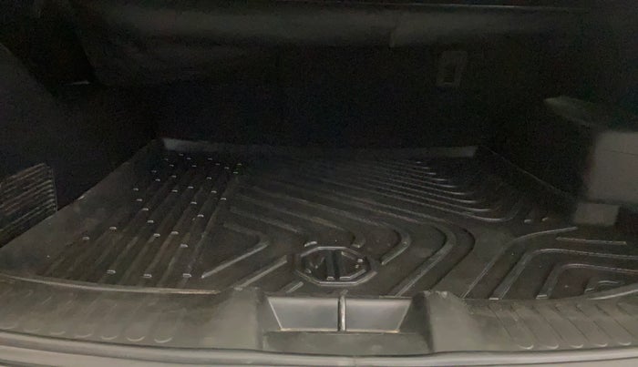 2019 MG HECTOR SHARP 1.5 DCT PETROL, Petrol, Automatic, 65,518 km, Boot Inside