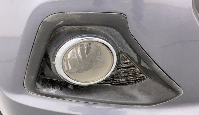 2015 Hyundai Grand i10 ASTA AT 1.2 KAPPA VTVT, Petrol, Automatic, 79,805 km, Right fog light - Not working