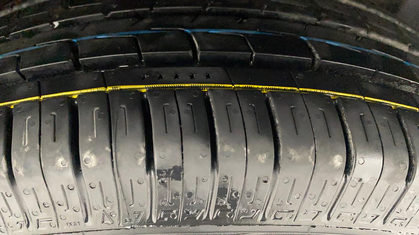 2022 Maruti Dzire ZXI Plus AMT, Petrol, Automatic, 41,760 km, Left Rear Tyre Tread