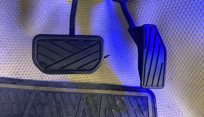 2022 Maruti Dzire ZXI Plus AMT, Petrol, Automatic, 41,760 km, Pedals