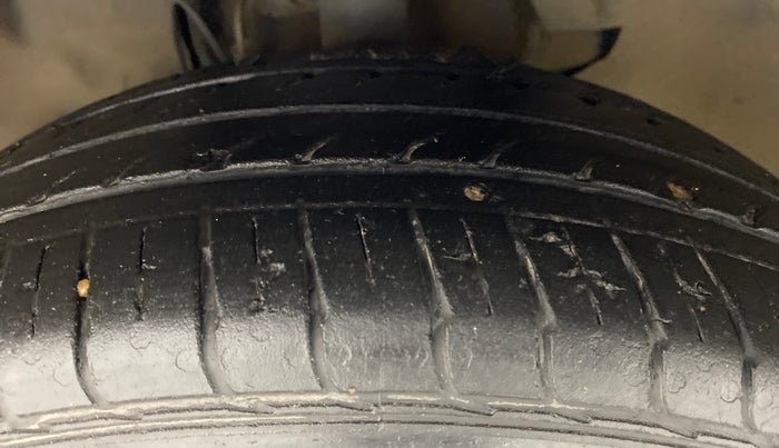 2020 Tata Tiago XZ+ 1.2 Revotron, Petrol, Manual, 44,543 km, Left Front Tyre Tread