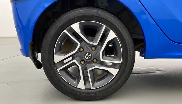 2020 Tata Tiago XZ+ 1.2 Revotron, Petrol, Manual, 44,543 km, Right Rear Wheel