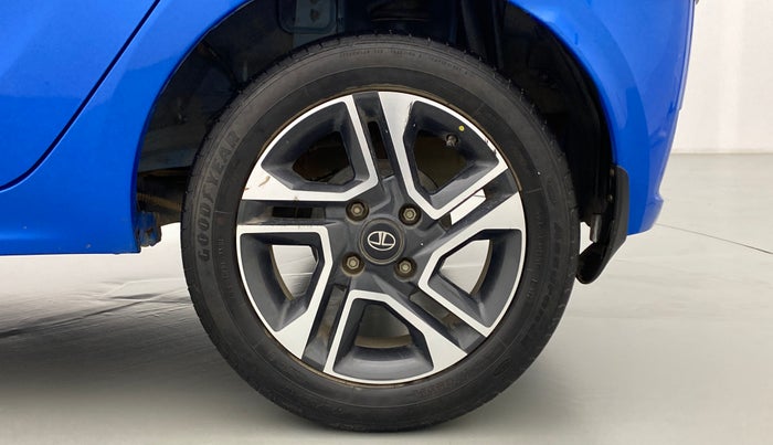 2020 Tata Tiago XZ+ 1.2 Revotron, Petrol, Manual, 44,543 km, Left Rear Wheel