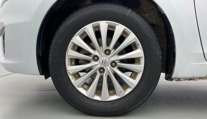 2016 Maruti Ciaz ZXI, Petrol, Manual, 32,872 km, Left Front Wheel