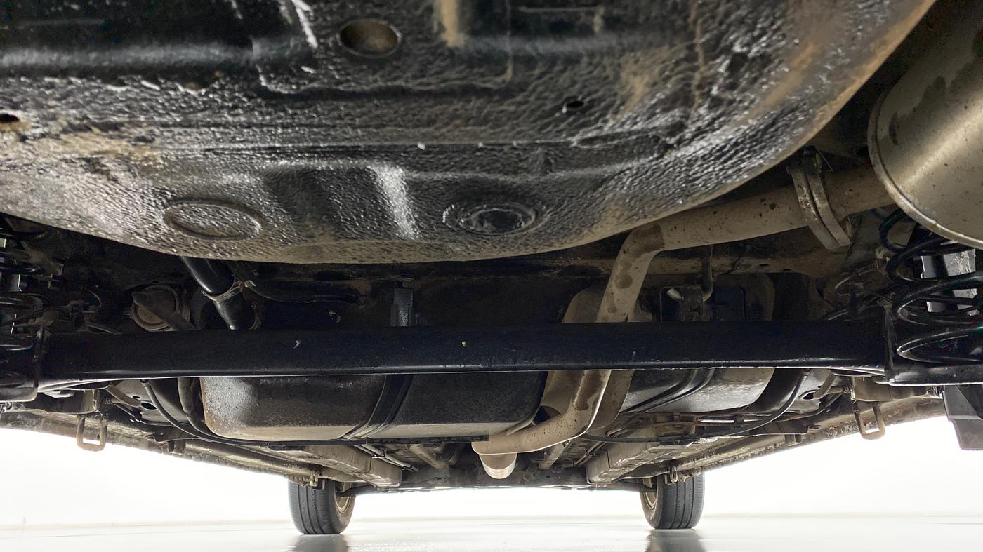 2016 Maruti Ciaz ZXI, Petrol, Manual, 32,872 km, Rear Underbody