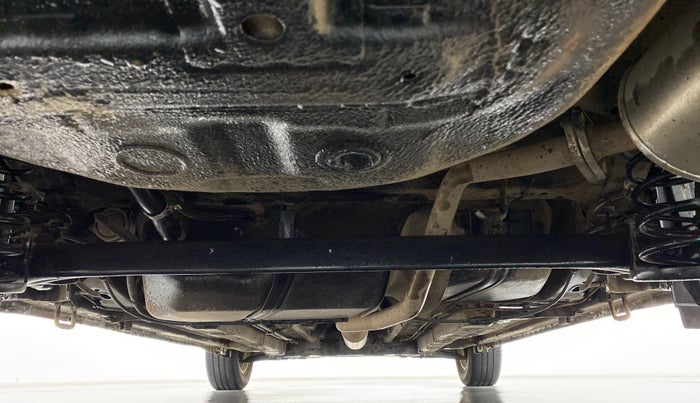 2016 Maruti Ciaz ZXI, Petrol, Manual, 32,872 km, Rear Underbody