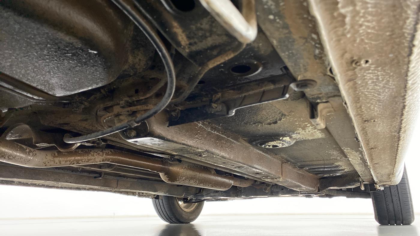 2016 Maruti Ciaz ZXI, Petrol, Manual, 32,872 km, Right Side Underbody