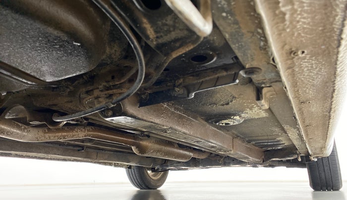2016 Maruti Ciaz ZXI, Petrol, Manual, 32,872 km, Right Side Underbody