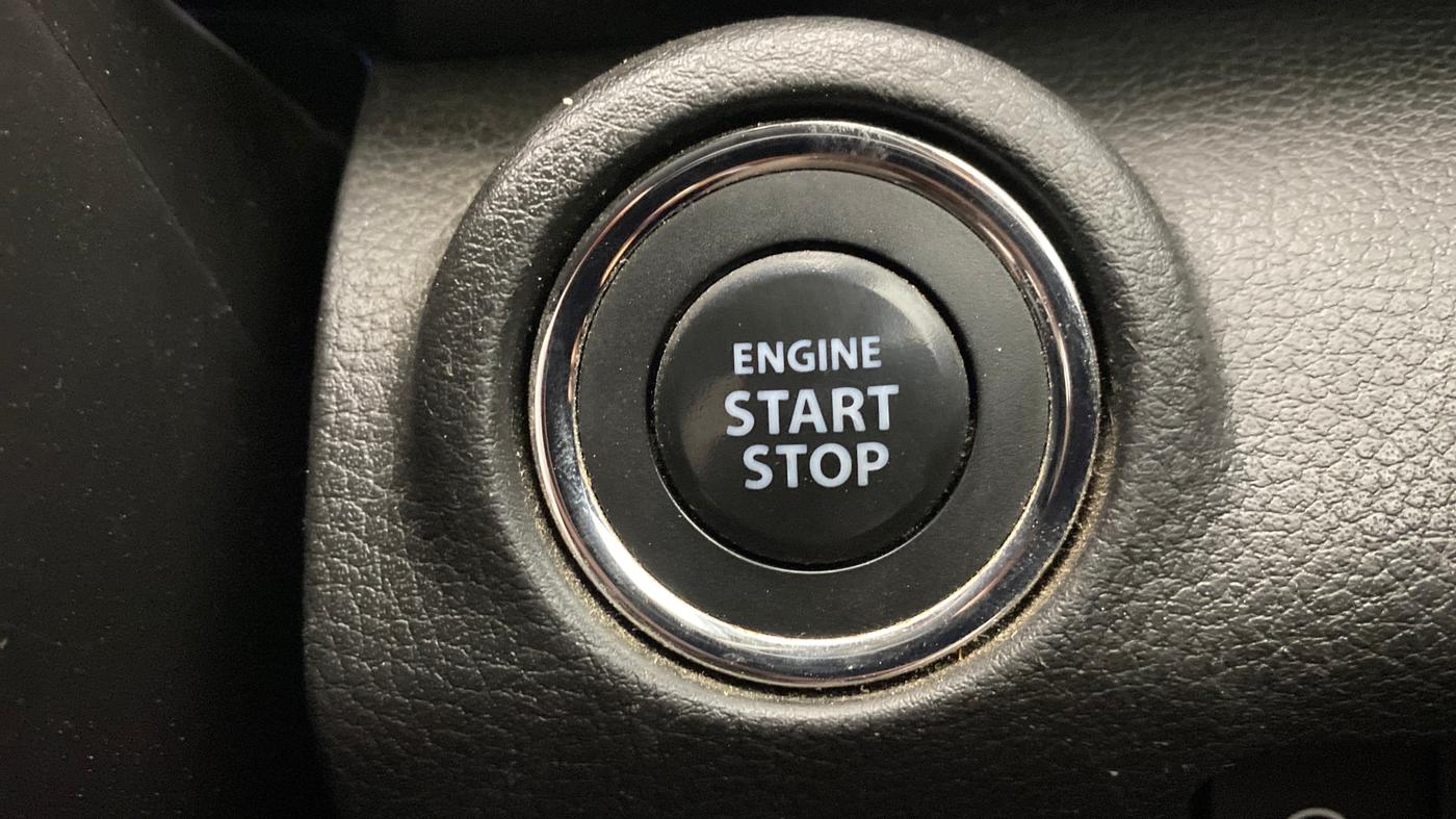 2022 Maruti XL6 ALPHA PLUS MT, Petrol, Manual, 90,737 km, Keyless Start/ Stop Button