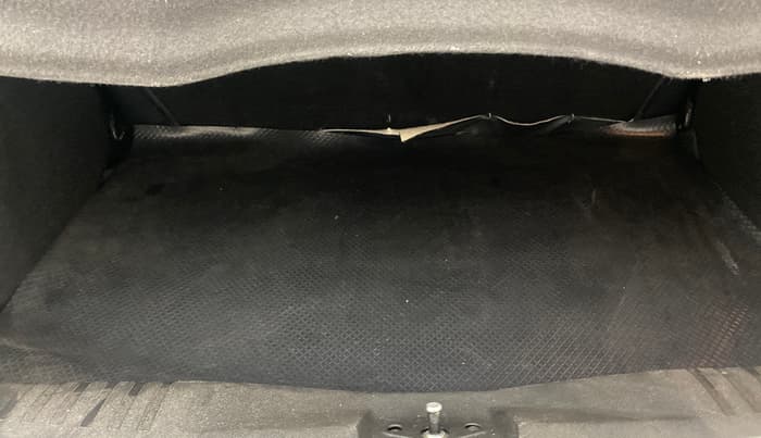 2014 Ford Figo ZXI 1.4 DIESEL, Diesel, Manual, 63,409 km, Boot Inside