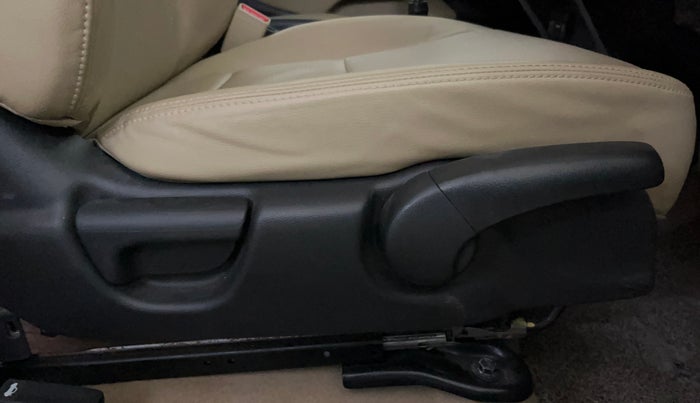 2019 Honda City 1.5L I-VTEC ZX, Petrol, Manual, 33,843 km, Driver Side Adjustment Panel