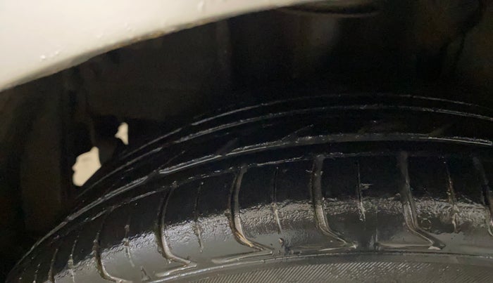 2018 Tata Tiago XT PETROL, Petrol, Manual, 54,178 km, Right Rear Tyre Tread