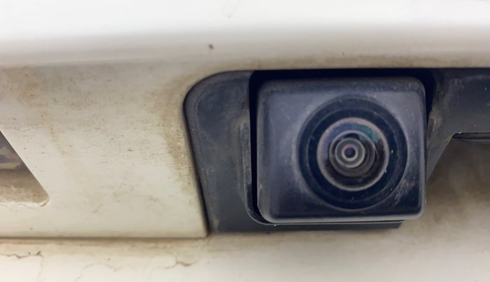 2021 Mahindra XUV300 W8 1.2 PETROL, Petrol, Manual, 62,330 km, Parking Camera