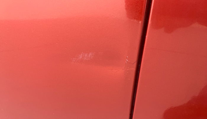 2017 Maruti Vitara Brezza ZDI, Diesel, Manual, 64,686 km, Front passenger door - Slightly dented