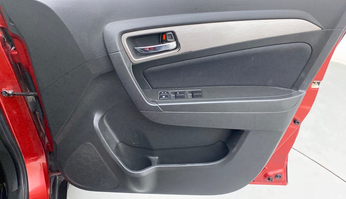 2017 Maruti Vitara Brezza ZDI, Diesel, Manual, 64,686 km, Driver Side Door Panels Control