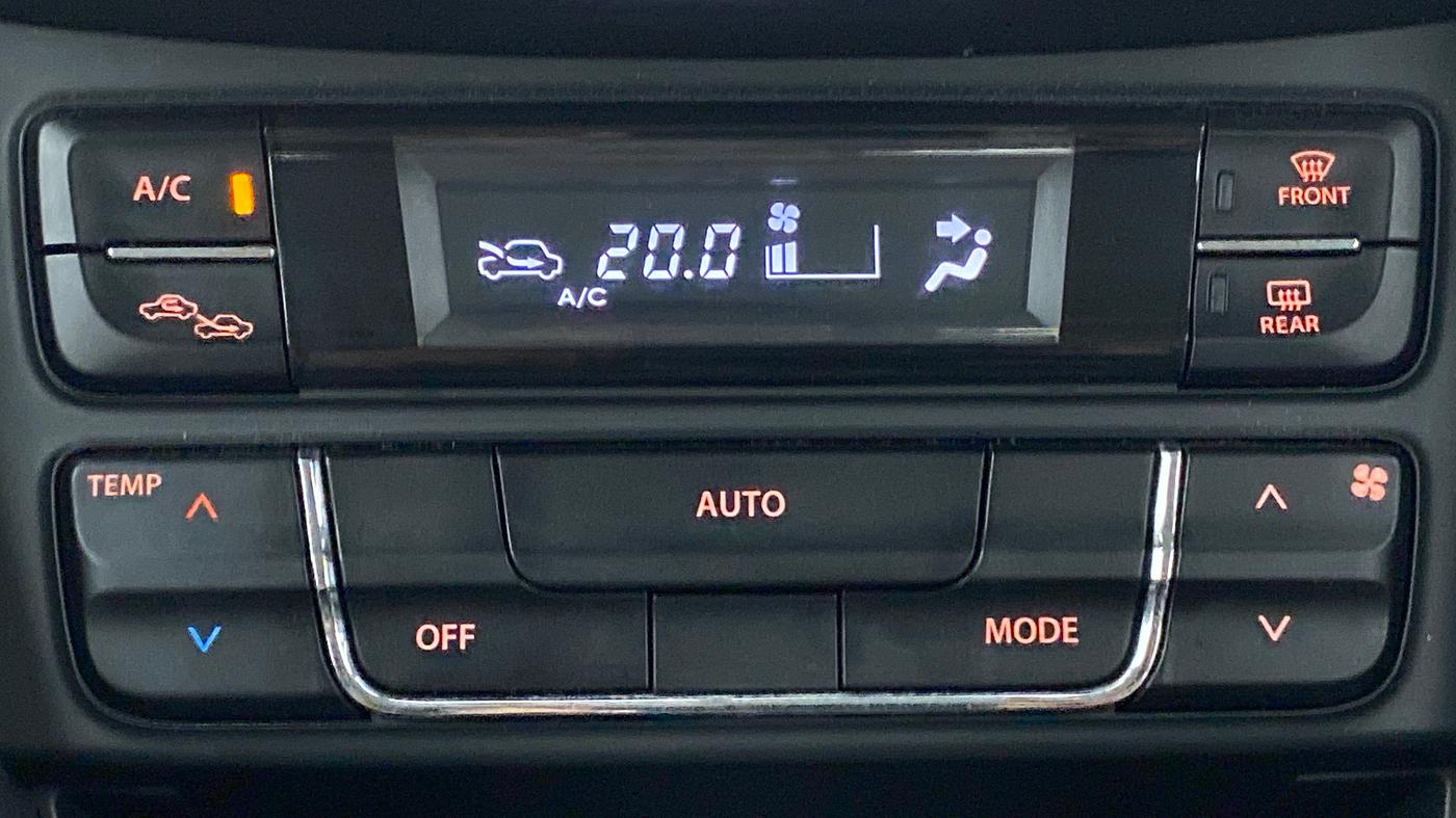 2017 Maruti Vitara Brezza ZDI, Diesel, Manual, 64,686 km, Automatic Climate Control