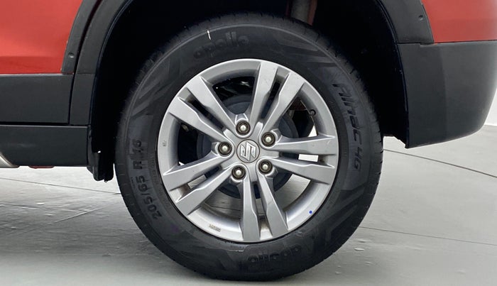 2017 Maruti Vitara Brezza ZDI, Diesel, Manual, 64,686 km, Left Rear Wheel