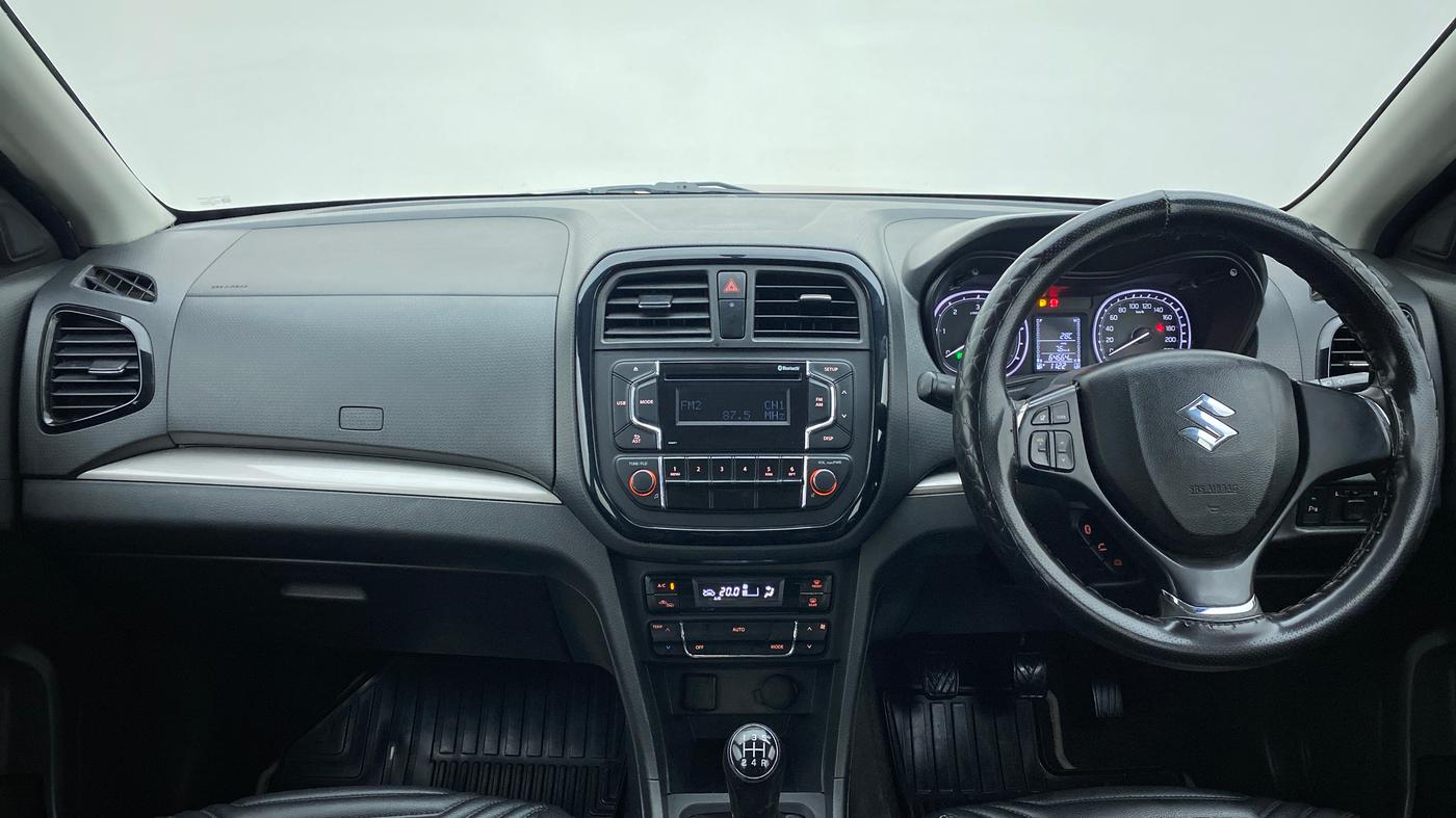 2017 Maruti Vitara Brezza ZDI, Diesel, Manual, 64,686 km, Dashboard