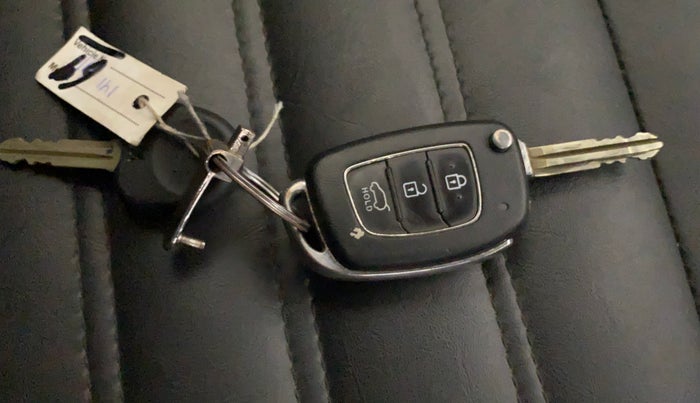 2019 Hyundai Elite i20 SPORTZ PLUS 1.2, CNG, Manual, 81,453 km, Key Close Up