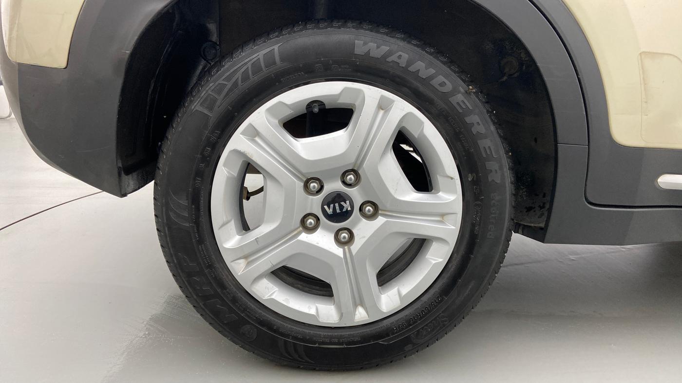 2020 KIA SONET HTX 1.0 IMT, Petrol, Manual, 42,345 km, Right Rear Wheel