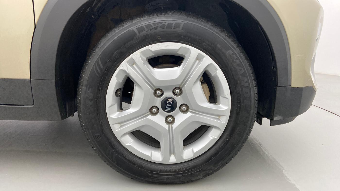 2020 KIA SONET HTX 1.0 IMT, Petrol, Manual, 42,345 km, Right Front Wheel