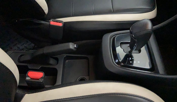 2022 Tata PUNCH ACCOMPLISHED AMT, Petrol, Automatic, 45,582 km, Gear Lever