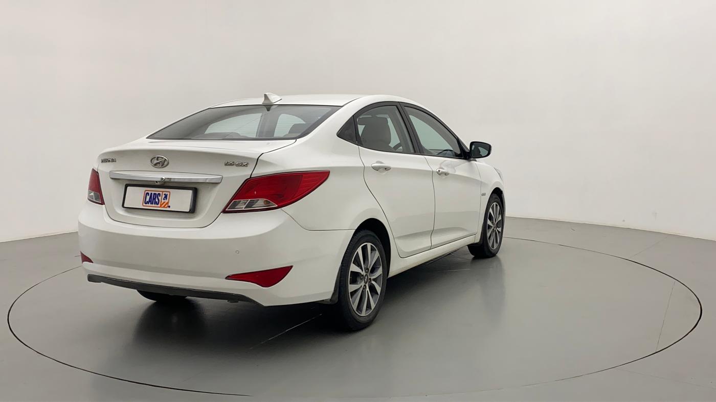 2016 Hyundai Verna 1.6 CRDI SX, Diesel, Manual, 61,976 km, Right Back Diagonal