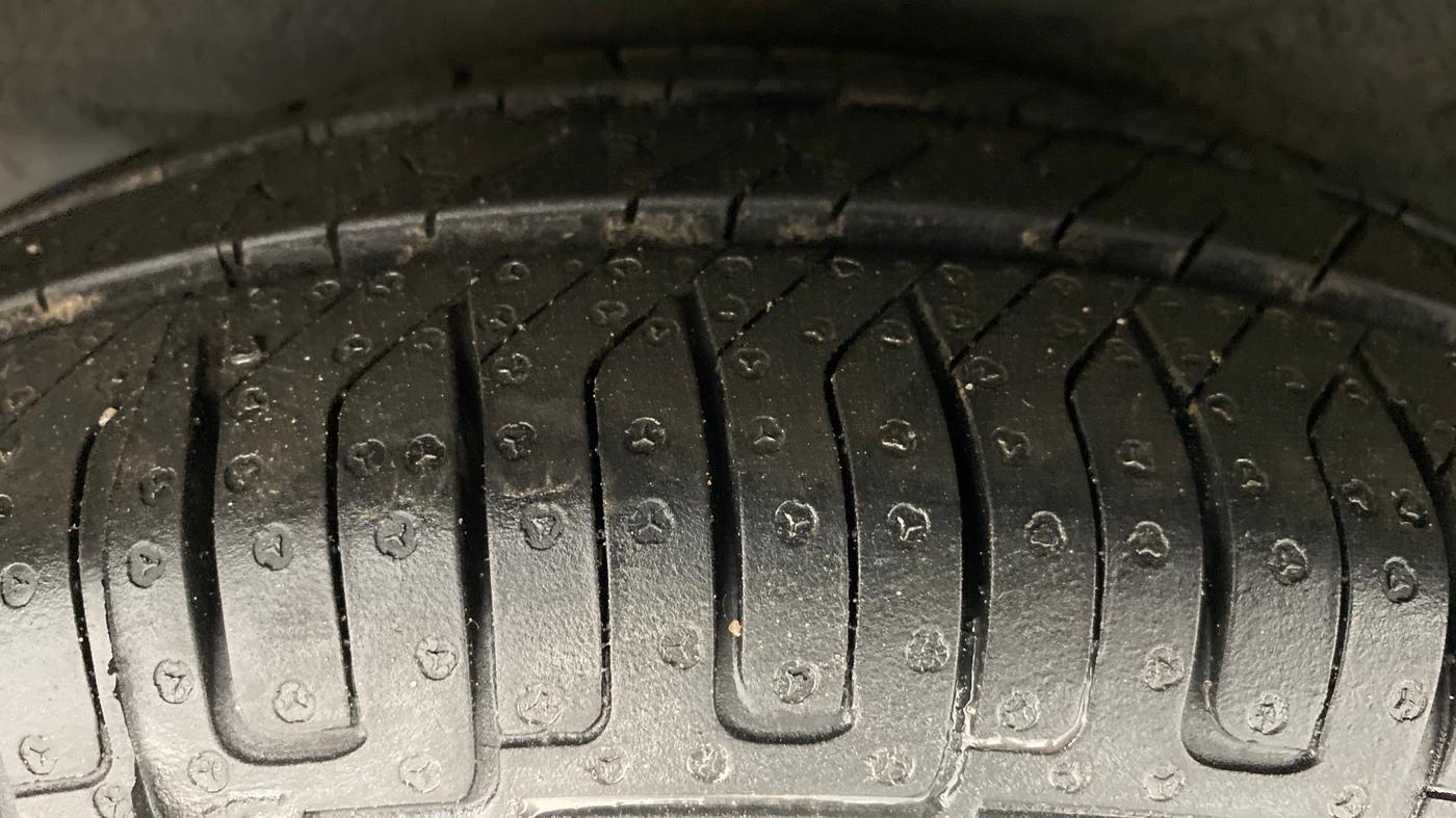 2012 Hyundai i10 MAGNA 1.2 KAPPA2, Petrol, Manual, 68,125 km, Right Rear Tyre Tread