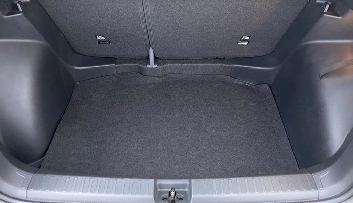 2021 Volkswagen TAIGUN GT PLUS 1.5 TSI DSG, Petrol, Automatic, 17,261 km, Boot Inside