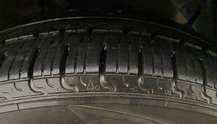 2017 Hyundai Xcent S 1.2, Petrol, Manual, 55,347 km, Left Rear Tyre Tread