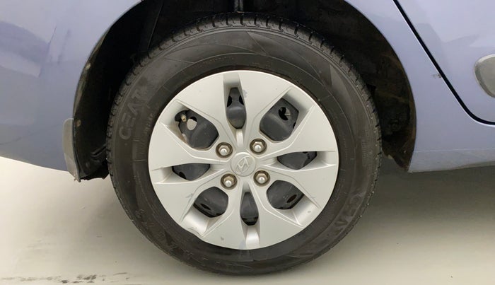 2017 Hyundai Xcent S 1.2, Petrol, Manual, 55,347 km, Right Rear Wheel